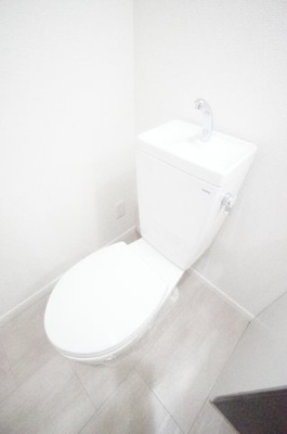 【トイレ】 | コンフォートシティ西千葉 | ※同物件・同タイプの写真です。