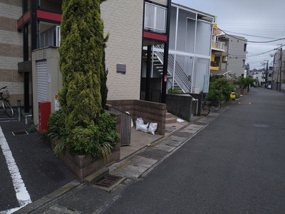 【その他】 | レオパレスＳＴＡＲ　ＲＩＮＧ | ダストボックス