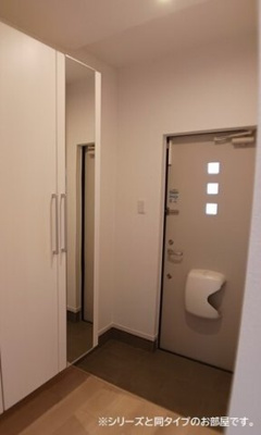 【玄関】 | リヴィエール・ピリエⅠ