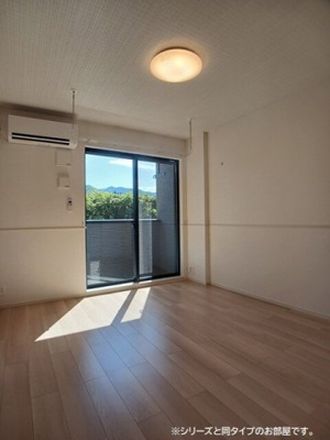 【居間・リビング】 | リヴィエール・ピリエⅡ