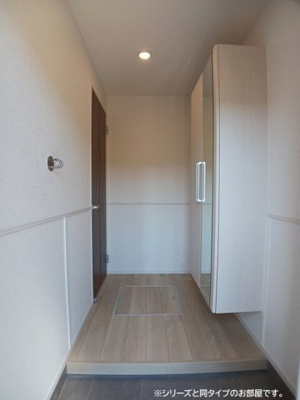 【玄関】 | リヴィエール・ピリエⅡ