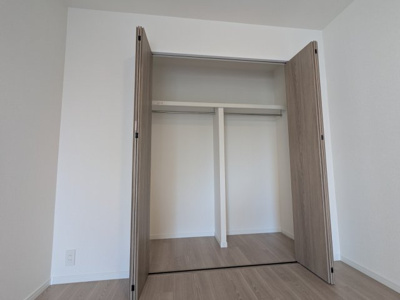 【収納】 | 北五葉パークホームズ | 大きなクローゼットがあるのでお部屋が片付きます。