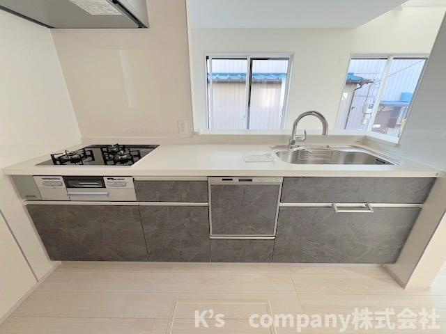 ◎藤沢市打戻　新築戸建の収納|同施工例