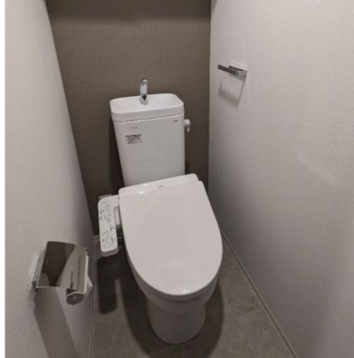 【トイレ】 | プロスタイルウェルス豊洲イースト | 落ち着いた色調のトイレです
