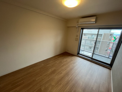 【寝室】 | アーバンエース関目パル