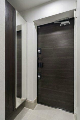 フォセット幡ヶ谷の玄関