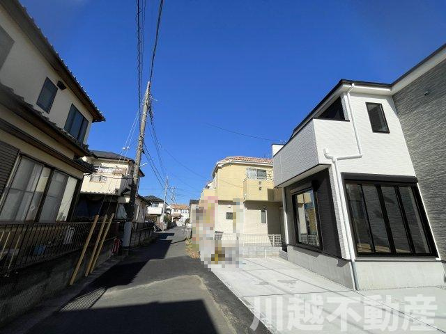 土地面積広々40坪超！駐車3台可能の前面道路含む現地写真|住宅ローンにご不安な方もご相談ください