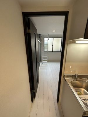 【その他】 | ベイルーム中央林間 | イメージ写真です・室内物干しで雨の日も干せます！浴室には浴室乾燥機も付いてます♪