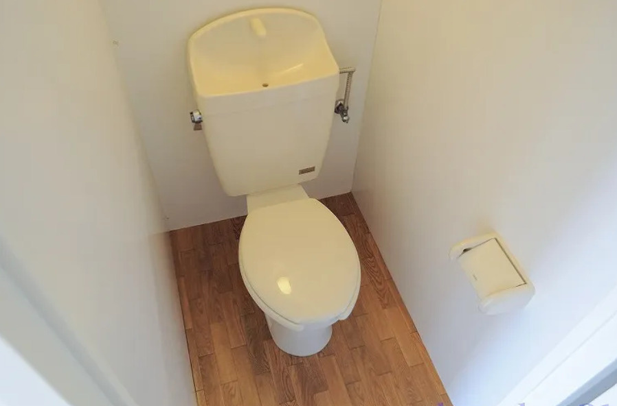 レオパレスウィステリアのトイレ