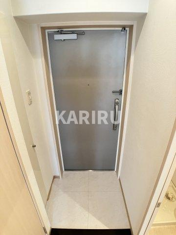 ヴァンスタージュ関目の玄関