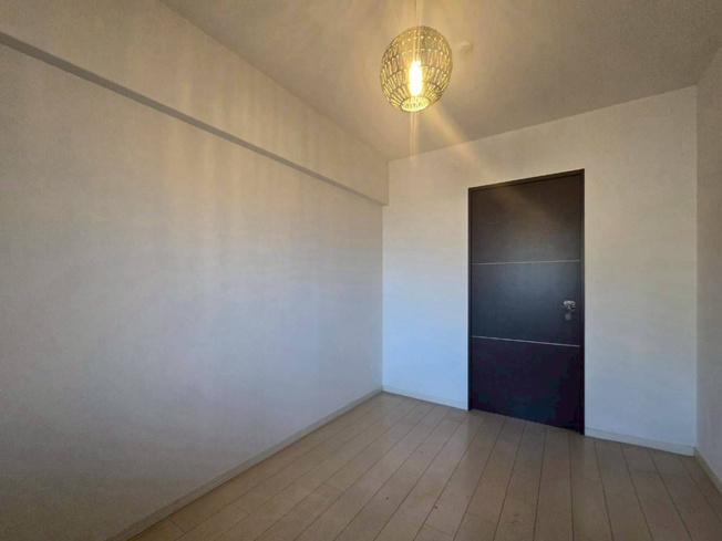 【洋室】 | サンパーク赤間 | 洋室は5帖、6帖の2部屋