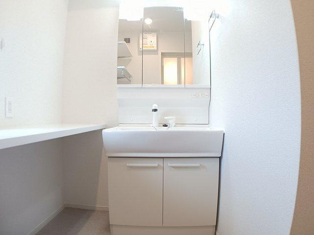 桜・レジデンスＡの洗面所