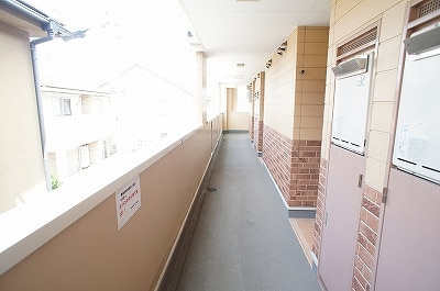 【玄関】 | エテルノカ－サ | 玄関