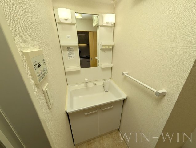 アンソレイユ北原 Ⅱの独立洗面台|イメージ（同建物内別部屋の写真です）