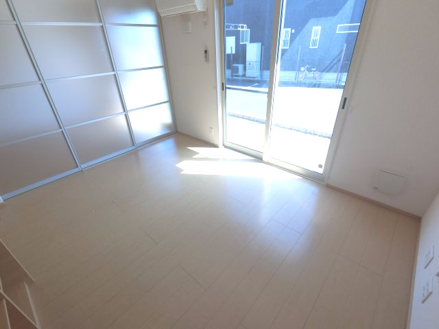 【居間・リビング】