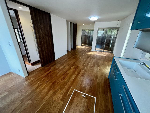 明石市朝霧東町３丁目　戸建の居間・リビング