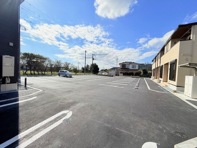 【駐車場】 | エトワール　Ｃ