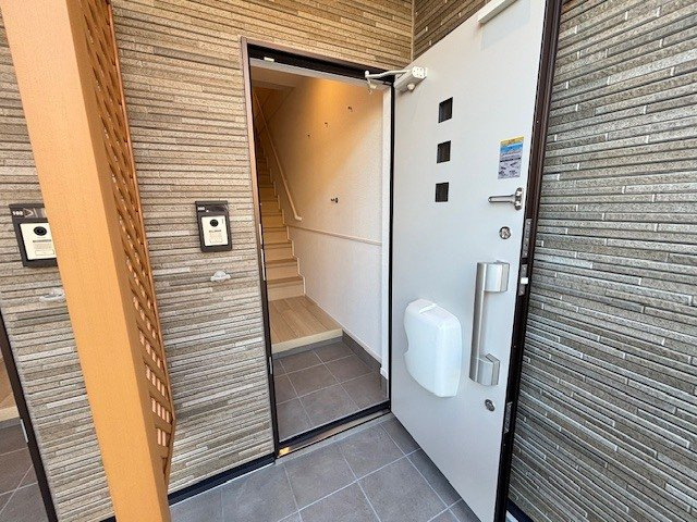 【玄関】 | エトワール　Ｄ