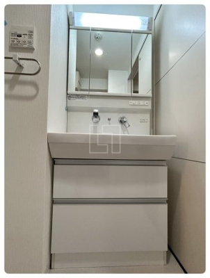【洗面所】 | ノーブルスクエア新町 | ノーブルスクエア新町　独立洗面化粧台