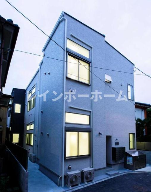 フォース新小岩の外観