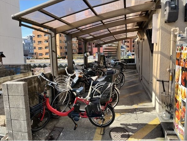 マルトウビルのその他共用部分|駐輪場です