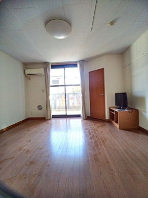 【居間・リビング】 | レオパレスＣａｍｅｌｌｉａ池袋