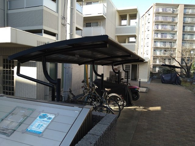 レオパレスパルコートＤのその他|駐輪場　原付＆自転車のみ駐輪可能