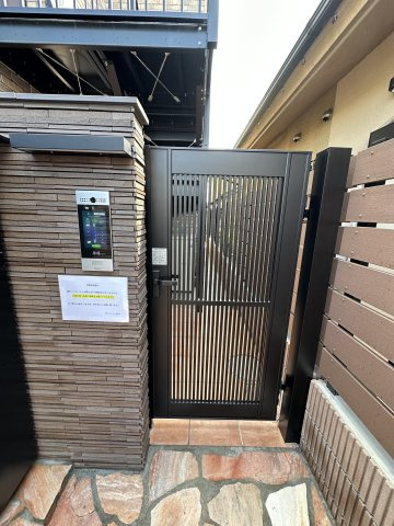 ベイルーム中央林間のエントランス|イメージ写真です・オートロック＆ＴＶモニターホンでセキュリティーもバッチリ★