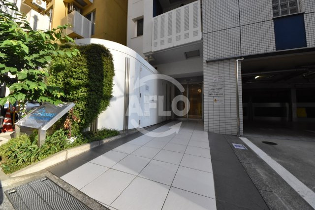 プレサンスNEO中之島公園のエントランス|プレサンスNEO中之島公園　エントランス