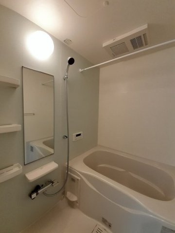 グランテラス　Ａの浴室