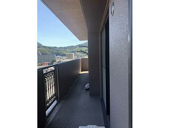 【バルコニー】