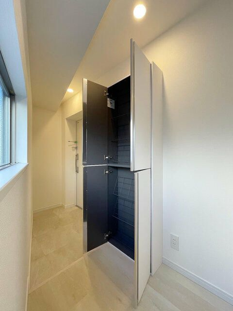 フロレゾン代々木の収納