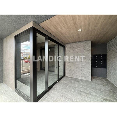 【エントランス】 | La vie Belle