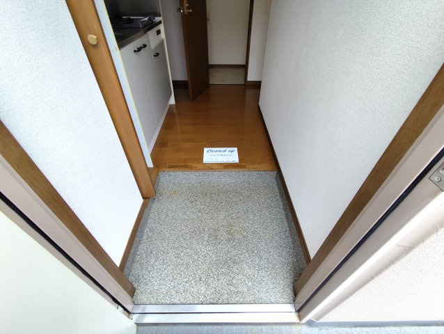 アンプルール フェール リリエンハイムⅡの玄関