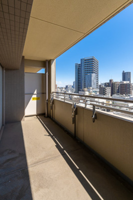 【バルコニー】 | ミサワホームズ浦和 | ※写真は同タイプ住戸です。