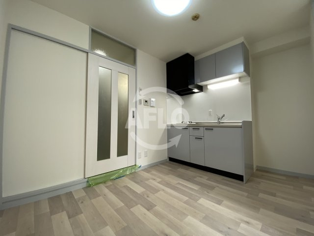 ローズコーポ天満東の居間・リビング|ローズコーポ天満東　ダイニングスペース