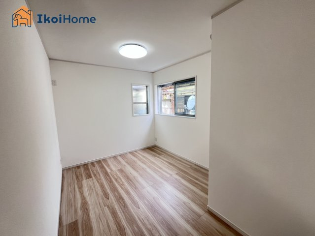 明石市鳥羽　全1棟　新築戸建のその他|【ホームページに現地動画掲載中】●年中無休：当日予約可●二面採光で陽当り良好のお部屋です♪