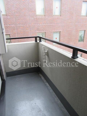 【バルコニー】 | コモドール雷門