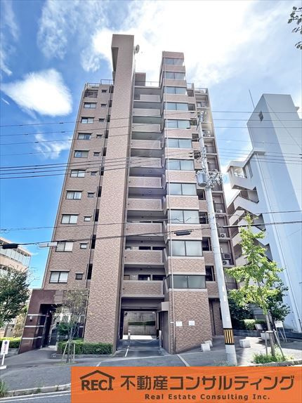 ファミール王子公園の外観