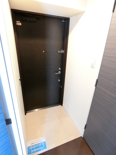 エスティメゾン王子の玄関