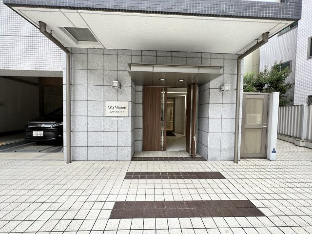 エスティメゾン王子のエントランス