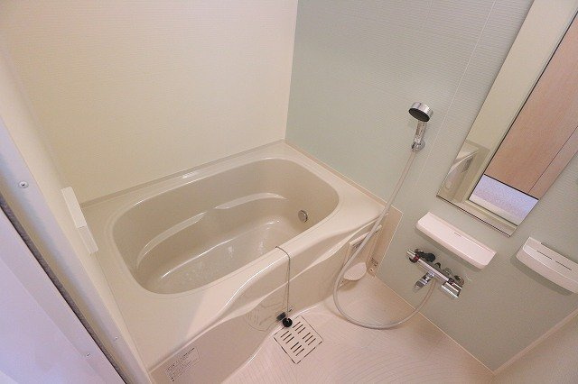 レーベン　ハイムの浴室