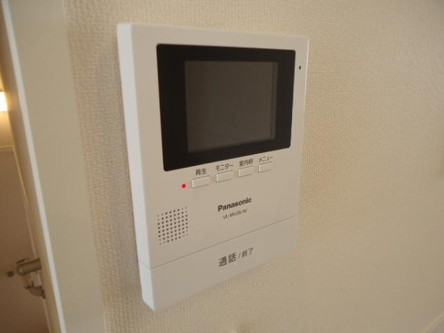 エスポアールの内装|カメラ付インターホン