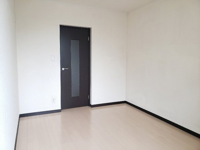 レオネクストＲＥＮの寝室