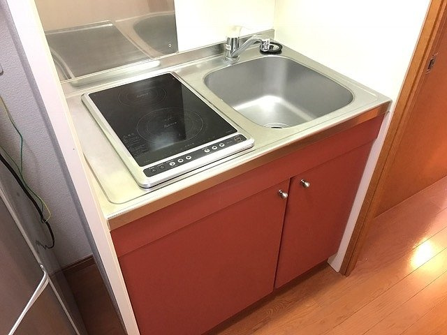 レオパレスＢｒｉｇｈｔｏｎのキッチン