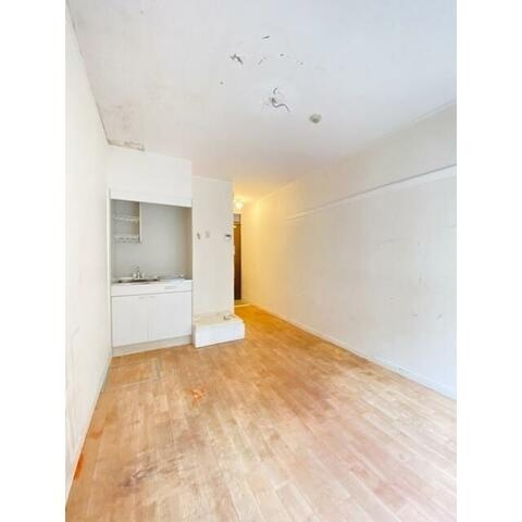 【洋室】 | Blooming NAKAMAOGME