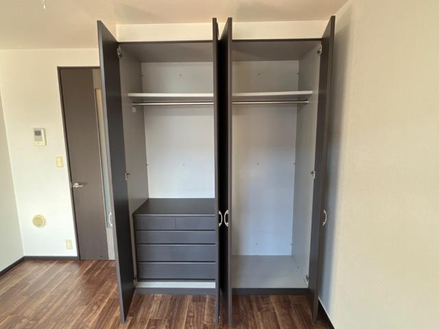 サザンクロスＢの収納|クローゼット