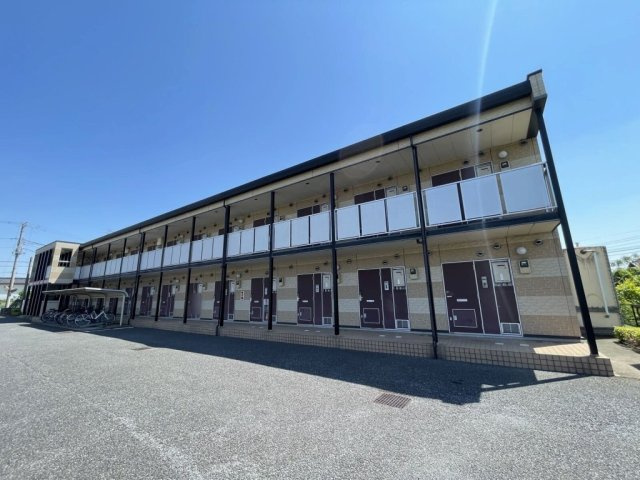 レオパレスＮＡＧＡＫＵＲＡの外観