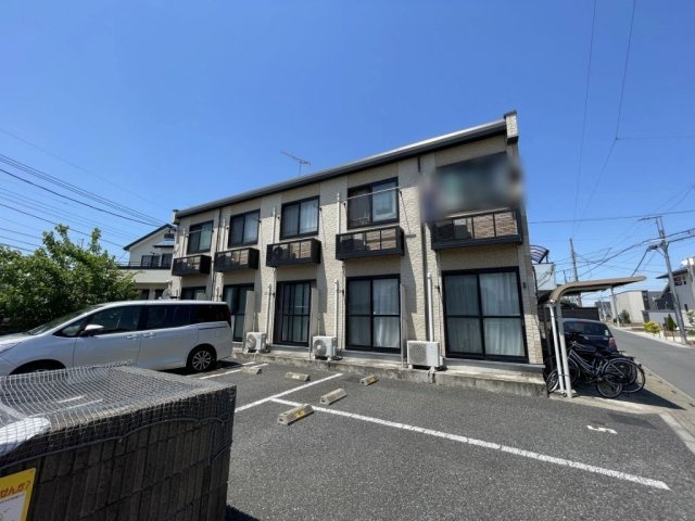 レオパレスハピの外観