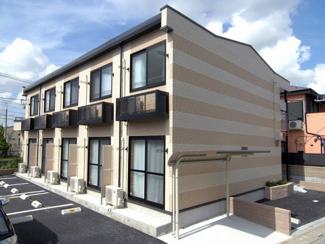 レオパレスハピの外観